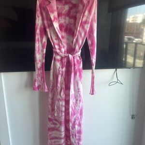 SER.O.YA Pink and White Long Sleeve Dress